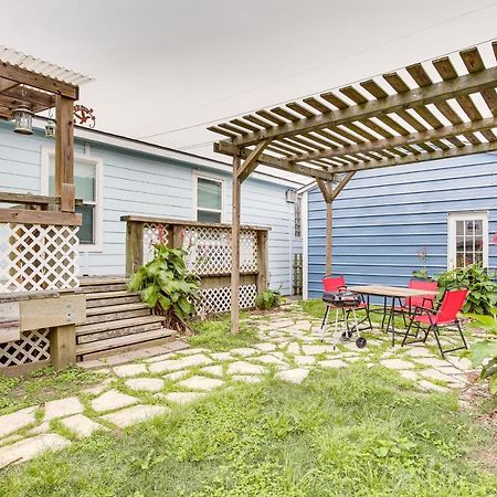 Galveston Cottage About 1 Mi To Beach Pet Friendly! エクステリア 写真