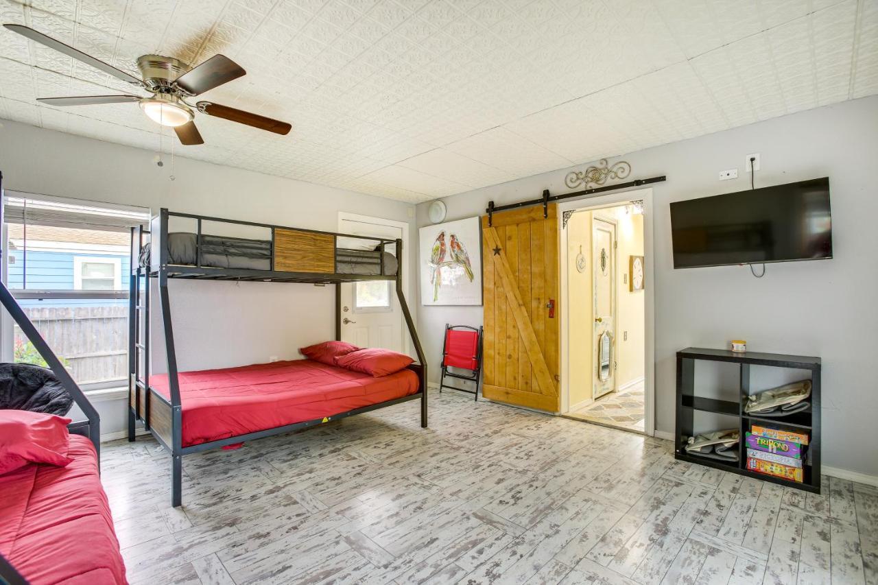 Galveston Cottage About 1 Mi To Beach Pet Friendly! エクステリア 写真